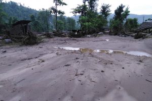 उदयपुरमा बाढी र पहिरोमा परि एक बालक सहित दुई वेपत्ता