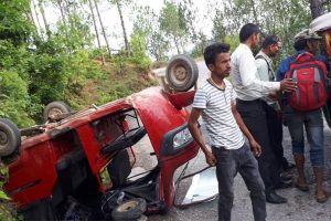 अटो दुर्घटनामा एक गम्भिर घाइते