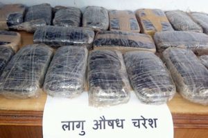 ५८ किलो चरेससहित ५ जना पक्राउ