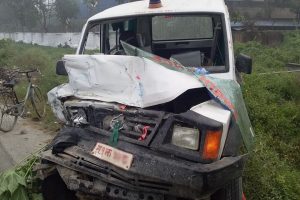 ट्रकको ठक्करबाट उदयपुरका एकै परिवारका ५ जना सहित एम्बुलेन्स चालकको घटना स्थलमै मृत्यु