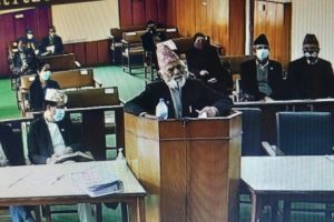 ‘महाअभियोगको डरले न्यायाधीशहरू नेताका दास जस्तै बने’ : ९५ वर्षीय वरिष्ठ अधिवक्ता भण्डारी