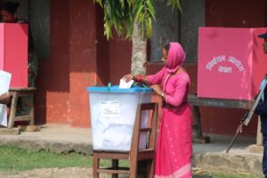 त्रियुगा नगरपालिका १२ को पुनः निर्वाचनको पक्षमा ९ राजनीतिक दल, विपक्षमा एमाले र काँग्रेस