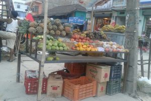 गाईघाट बजारमा विषादीयुक्त आँप छ्याप छ्याप्ती