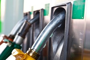 आयल निगमले पेट्रोल, डिजेल र मट्टितेलको मूल्य घटायो