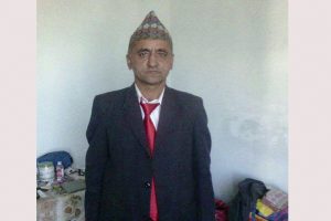 अख्तियार प्रमुख घिमिरेको नाममा सुसाईट नोट लेख्दै आत्मा हत्या