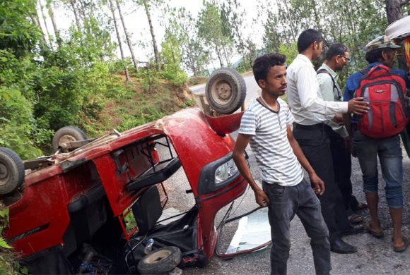 उदयपुरमा सवारी दुर्घटनामा २ जनाको मृत्यु, ३ जना घाईते