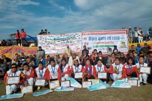 चौदण्डीगढी नगरपालिकाद्वारा नेपाल भ्रमणको स्वागतसँगै साग पदक विजेता खेलाडीहरुलाई सम्मान (फोटो फिचरसहित)