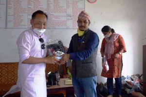 ५७ सञ्चारकर्मीलाई स्वास्थ्य सामग्री वितरण