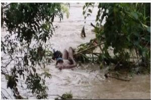 उदयपुरमा खोलाले बगाएर एक जनाको मृत्यु