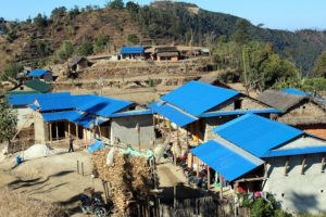 उदयपुरमा १ हजार सात सय ३७ फुसको घरको छाना फेरिने