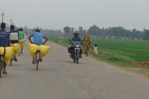 ४५ किलो मल लिन १३४ किलो मिटर साइकलको यात्रा, मलमा कालोबजारी