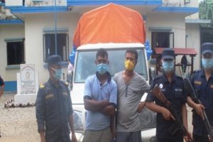 उदयपुरमा राजश्व छली गरेर ल्याएको सामान सहित दुई जना पक्राउ