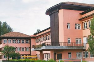 ओम्नी समूहलाई कालोसूचीमा नराख्न सर्वाेच्चकाे अन्तरिम आदेश