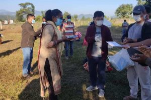 चौदण्डीगढी नगरपालिकाका मेयरले उपमेयरलाई कोभिड अस्पतालबाट गरे विदाई