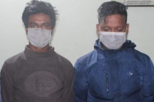 लुकाई छिपाई ल्याउदै गरेको चाँदी सहित दुई जना पक्राउ