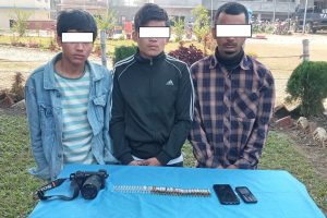 उदयपुरमा लागु औषाध सहित ३ युवक पक्राउ