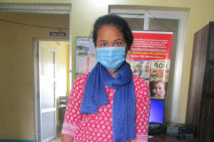 एक केजी गाँजा सहित युवती पक्राउ