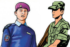 बर्दीमा रहेको प्रहरीले सेनाको जवानलाई थुकेपछि…