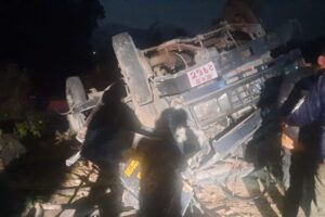 उदयपुरमा प्रहरीको वान टन ट्रक दुर्घटनामा ४ जना गम्भिर घाइते, २० को अवस्था सामान्य