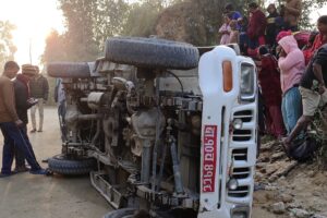 उदयपुरमा बोलेरो  दुर्घटनामा एक जनाको मृत्यु, आठ जना घाइते